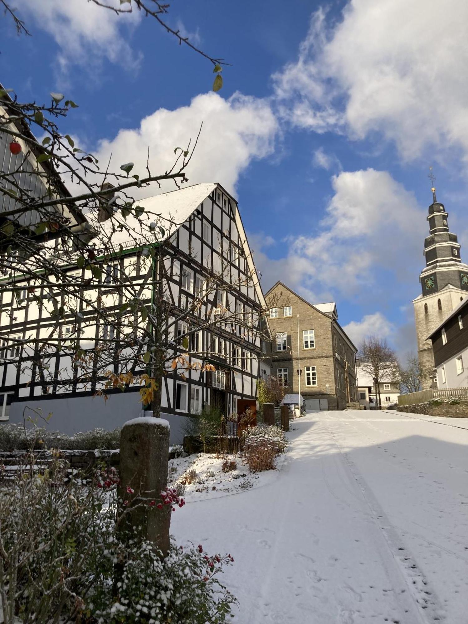 Hof Hallenberg Hotel Buitenkant foto